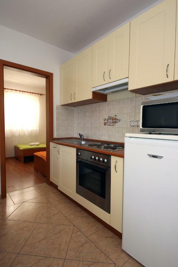 Dalmacia Apartments Srima Ngoại thất bức ảnh