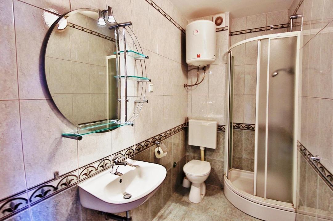 Dalmacia Apartments Srima Ngoại thất bức ảnh
